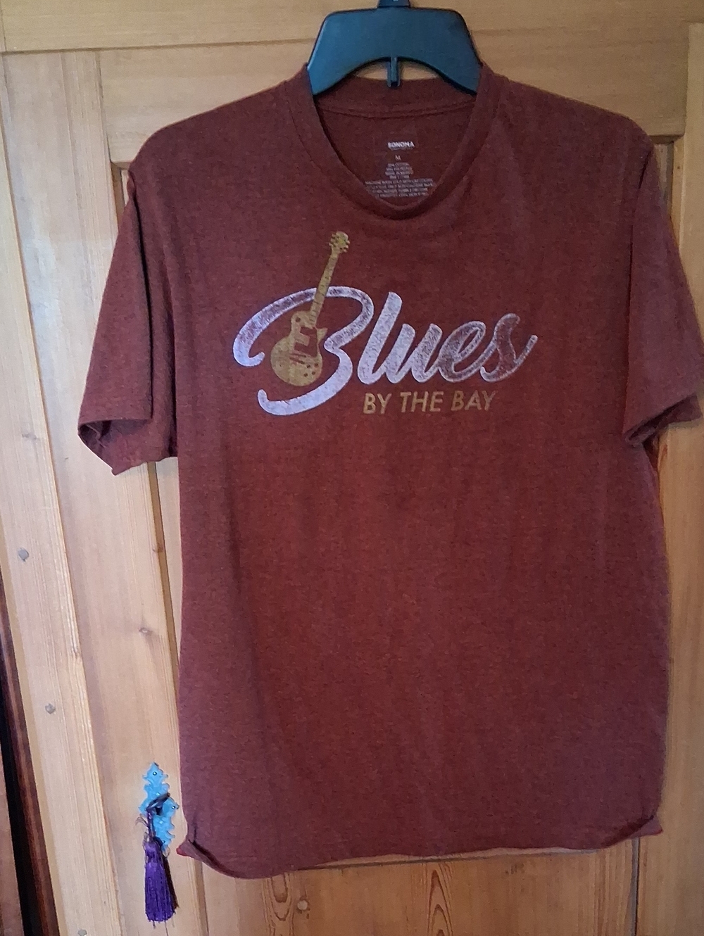 Sonoma Men's Rust Graphic 'Blues by the Bay' Short Sleeve Tee